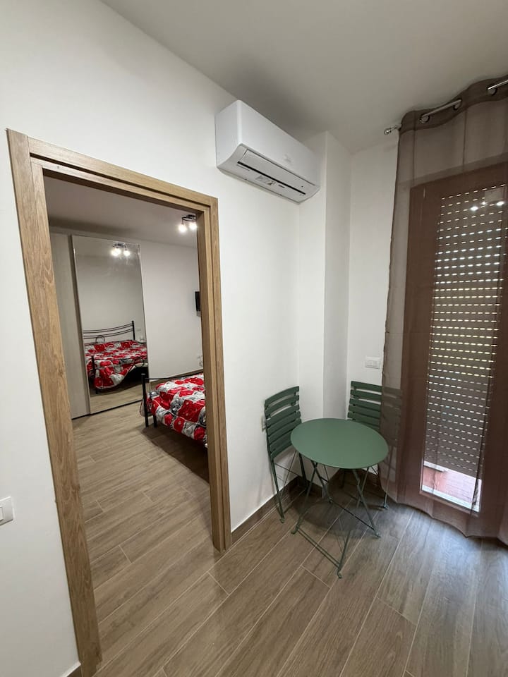 Studio Flat With Terrac In The Centre Of Follonica - Follonica