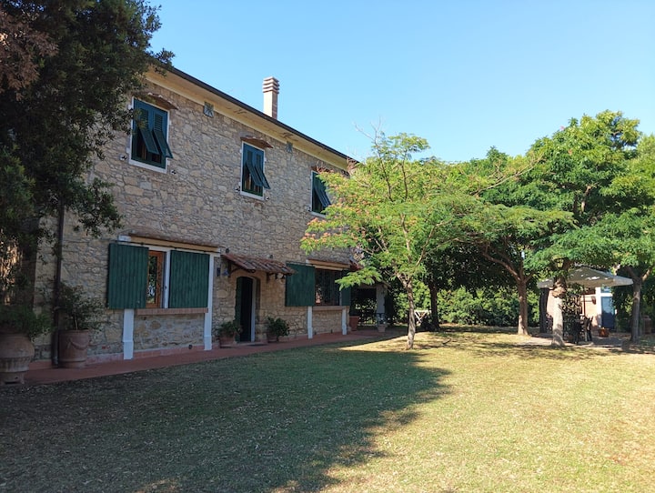 Apartment: Tuscany Countryside 3.5 Km From The Sea - Cecina