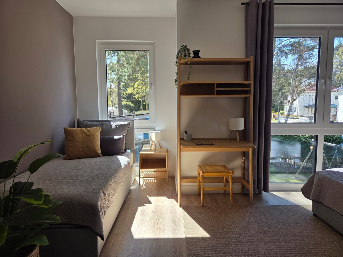 Stylish, Family Friendly, Terrace, Next to the Water