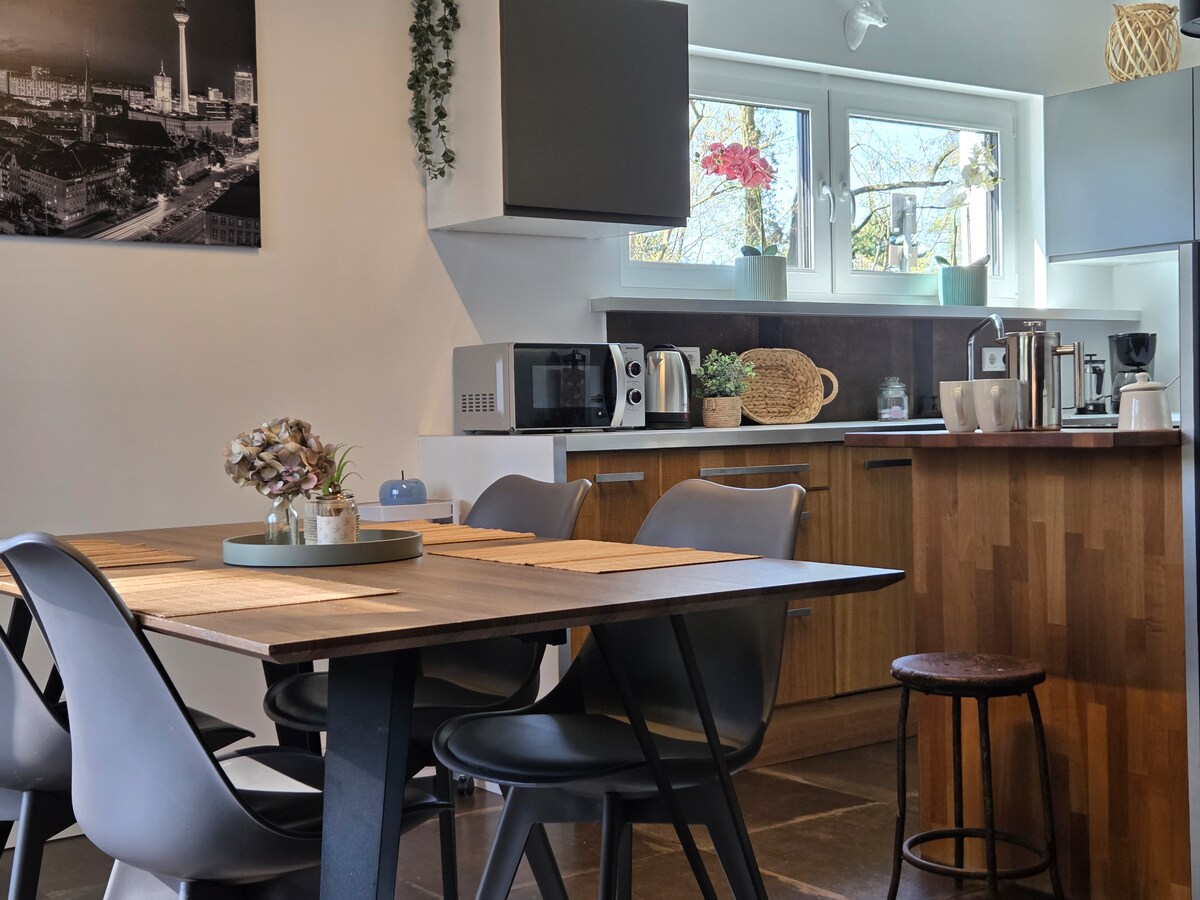 Stylish, Family Friendly, Terrace, Next to the Water