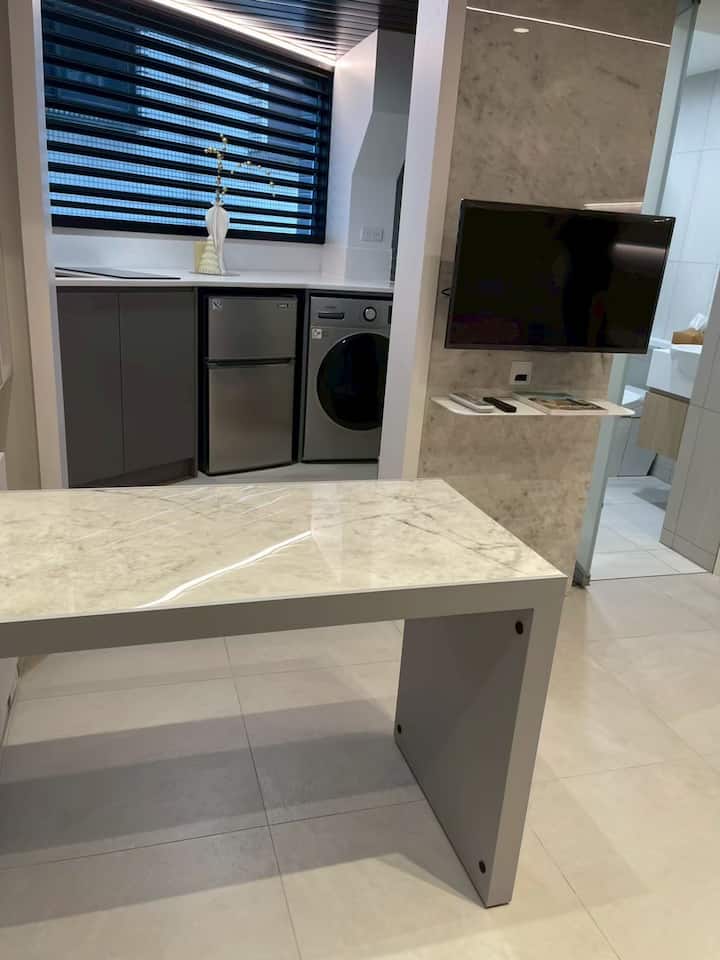 Central Residences (Near Sogo And Mrt 3mins) - 基隆市