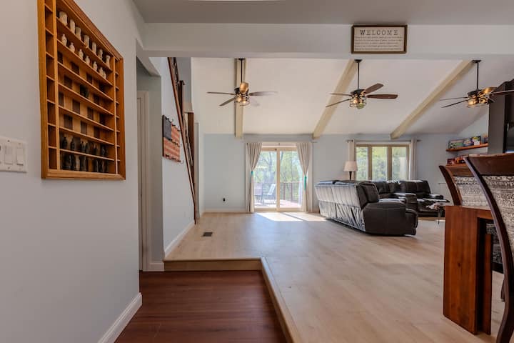 Bellevue Home |15 Min To Cws |5 Min To Offutt Afb - Bellevue, NE