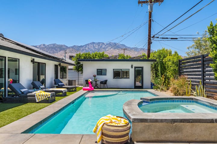 Palm Springs Pool + Casita | Mountain Views - Palm Springs, CA