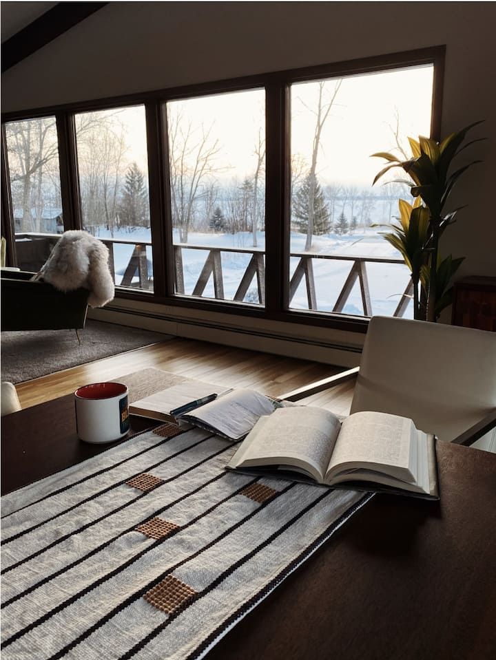 Hilltop House Retreat | Polivka Midcentury Modern - Bemidji, MN