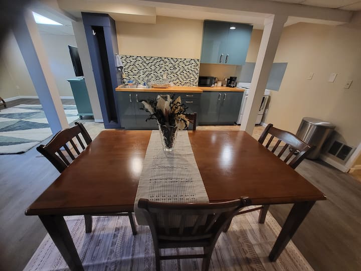 1 Bedroom Metro Retreat - Rockville, MD