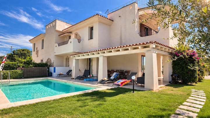 Villa Florida 1 With Private Pool - San Teodoro