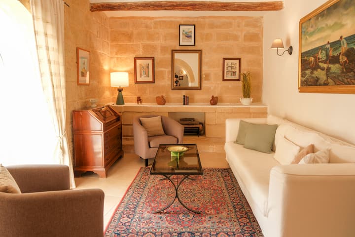 Historic Villa With A Private Pool - Malta