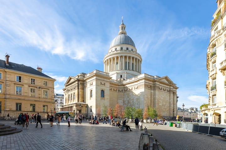 Panthéon - Notre Dame Studio - Paris
