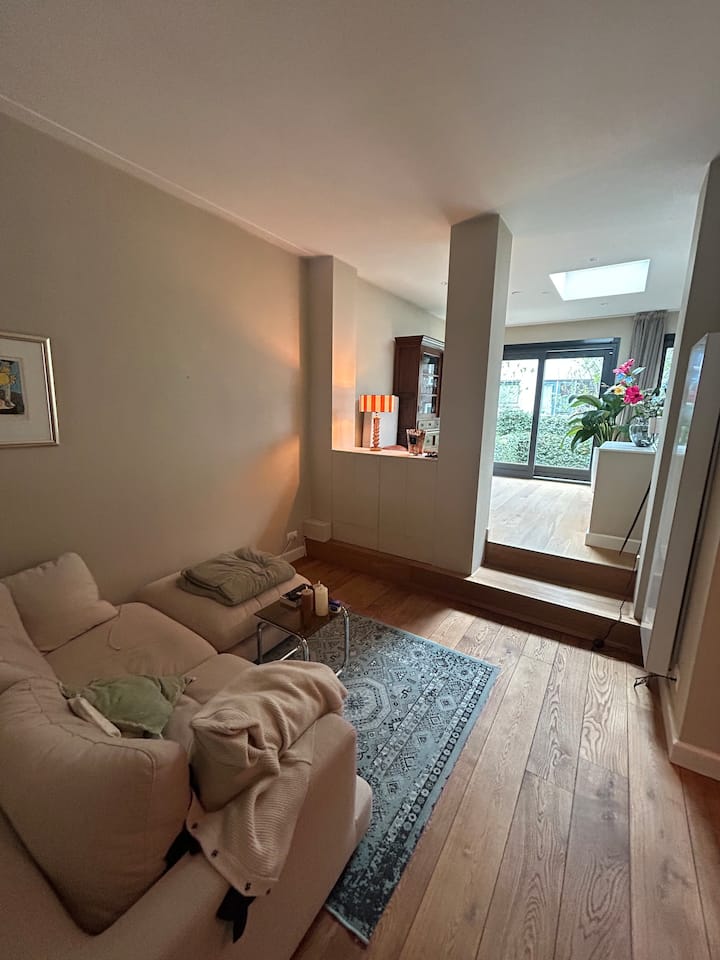 Gehele Woning Domselaerstraat, Inclusief Tuin - Amsterdam