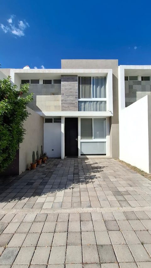 Propiedad de Airbnb exitosa: Hydrothermal Spa Corner en Aguascalientes