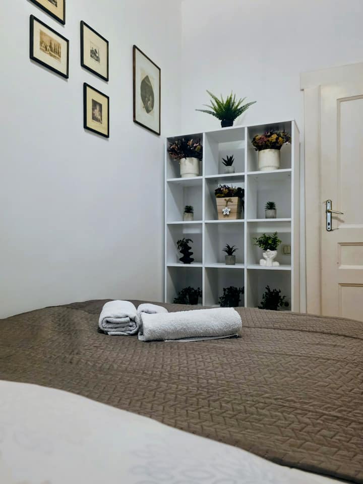 Спалня 1