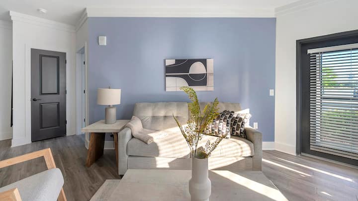 Landing | Stylish 2bd, Yoga Studio, Gym - Pooler, GA