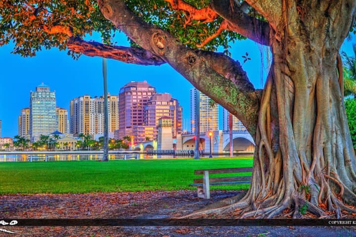 Christianbnb For Teams Groups & Leaders •Sleeps 12 - West Palm Beach