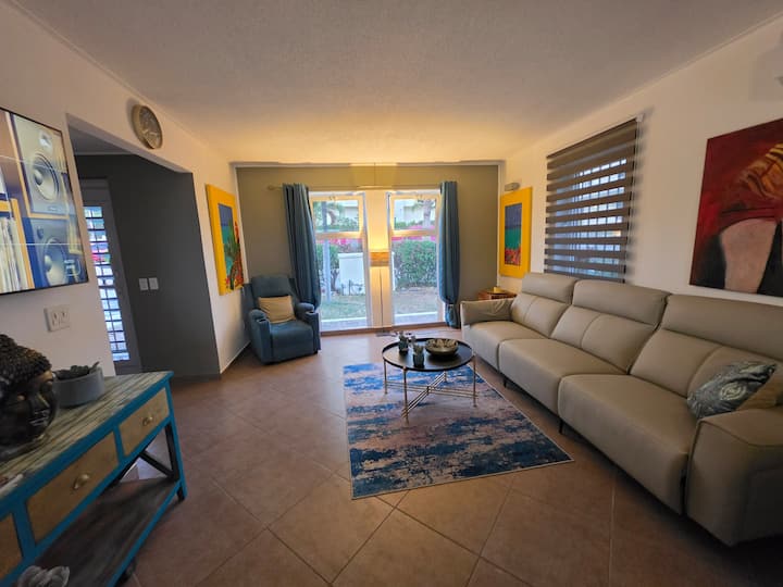 Prachtige Ruime Woning Op Rustig Bewaakt Resort - Curaçao