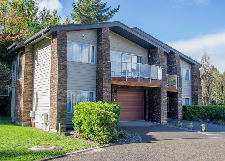 Miro Park Retreat Ruapehu Chalet Rentals (Jb5) - Ohakune