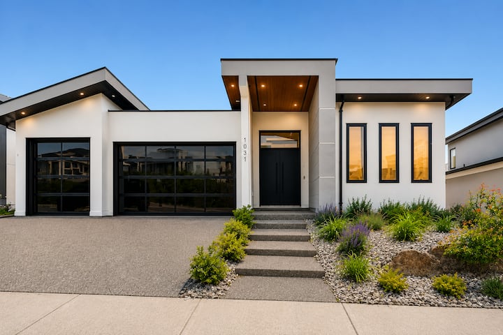 The Vista | Cozy 1 Bedroom Suite  Black Mountain - Kelowna