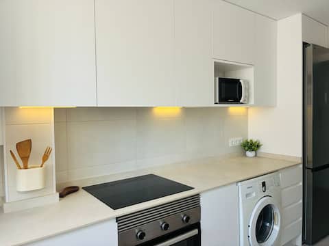 Anuncio de Airbnb popular: Brand-new apartment, 3-minute walk to the beach, suitable for families en Gandia