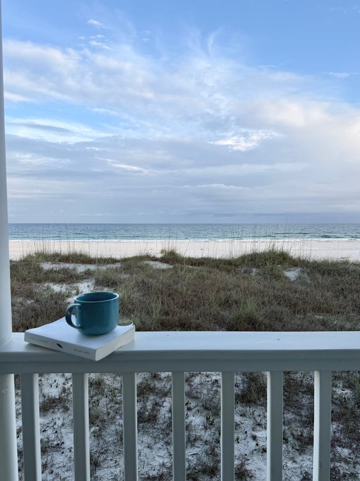 A Rare Bird Beachhouse - Houses for Rent in Gulf Shores, Alabama