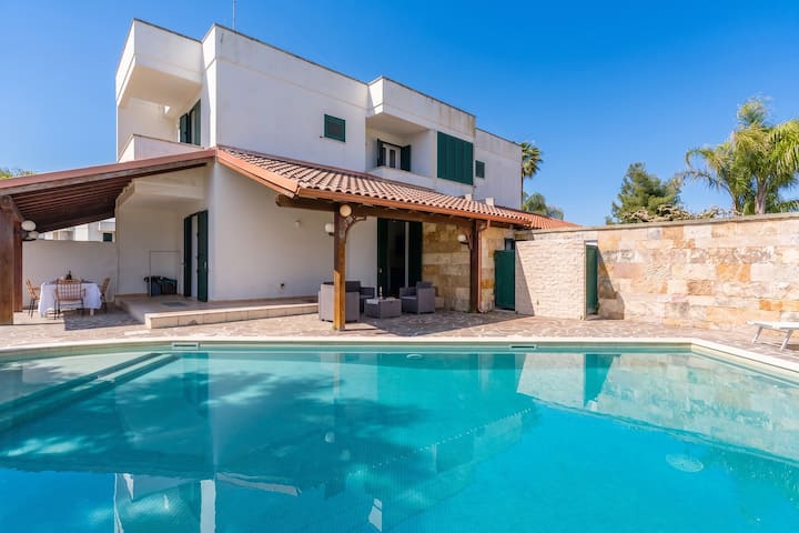 Villa Vittoria 13 Posti Con Piscina - Torre dell'Orso