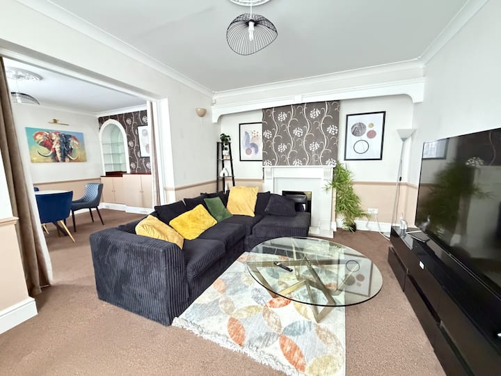 Lovely Home In Bexley With Parking - Dartford