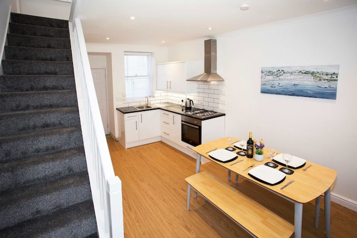 21 Gyllyng Street - Falmouth