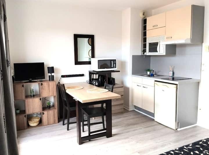 Studio Climatisé 2 Pers Proche Des Commerces - Grasse