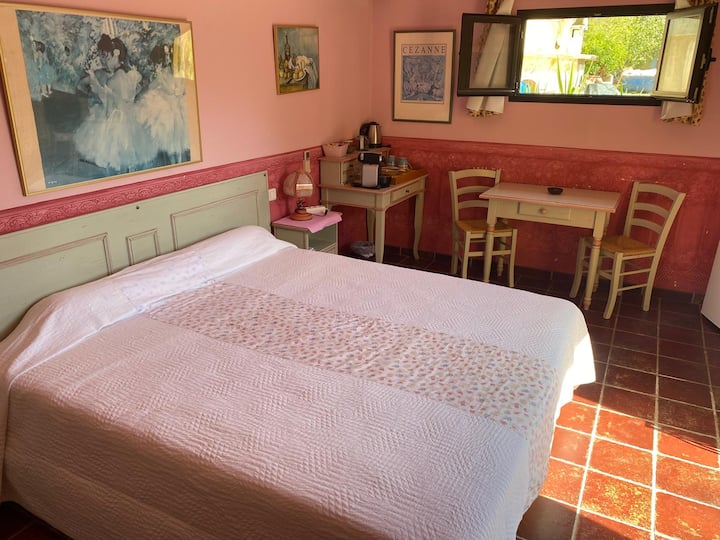 Chambre Provençale Au Pied De La Sainte-victoire - Rousset