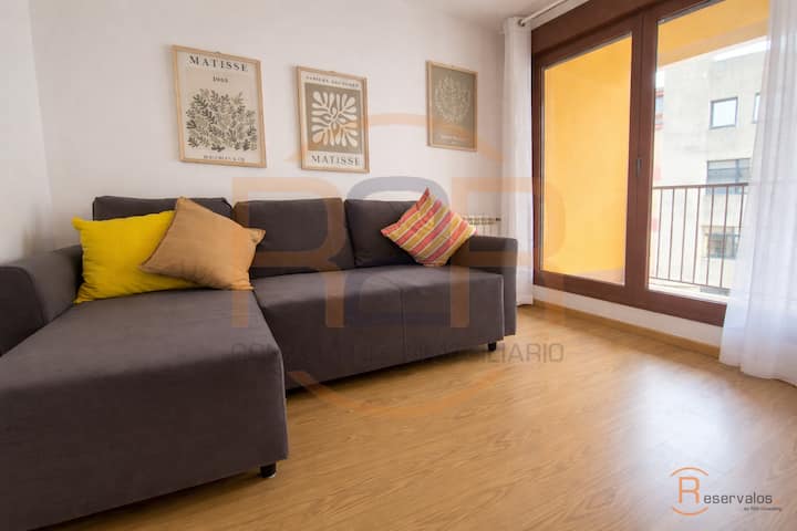 R2r - Apartamento En Panes Con Parking - 40a01 - Llanes