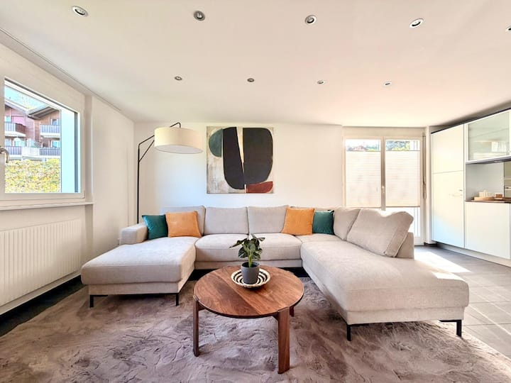Haus Mit Seeblick - 9 Gäste, Garten & Feuerstelle - Spiez