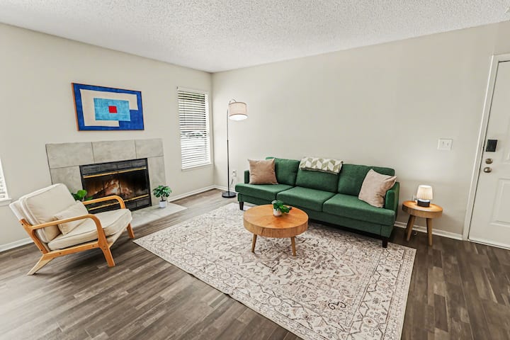 Quiet & Relaxing 2br | King Bed Near Uab/hospitals - Birmingham, AL