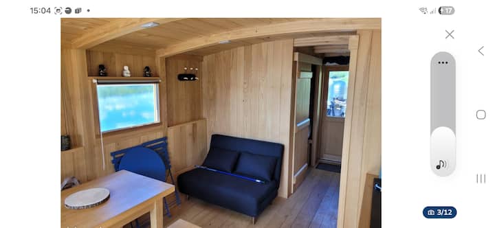 Osez Une Nuit Insolite à Bord D'une Toue Cabanée - Angers