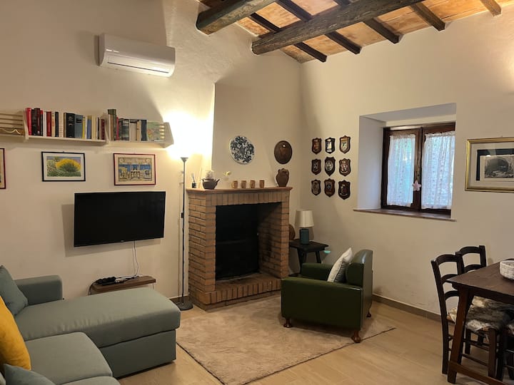 Tra Verde E Cielo: Casa In Pietra - Narni
