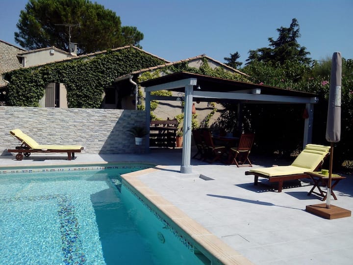 Maison Familiale: Piscine, Fitness, Jardin, Garage - Graveson
