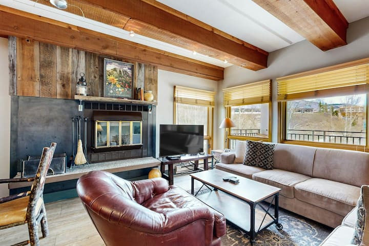 Premier 3br Condo Walkable To Lifts With Fireplace - Crested Butte, CO