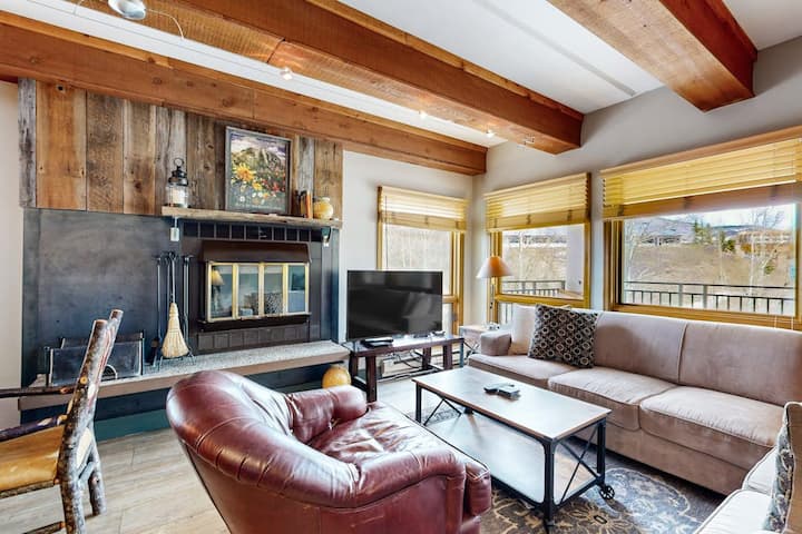 Premier 3br Condo Walkable To Lifts With Fireplace - Crested Butte, CO