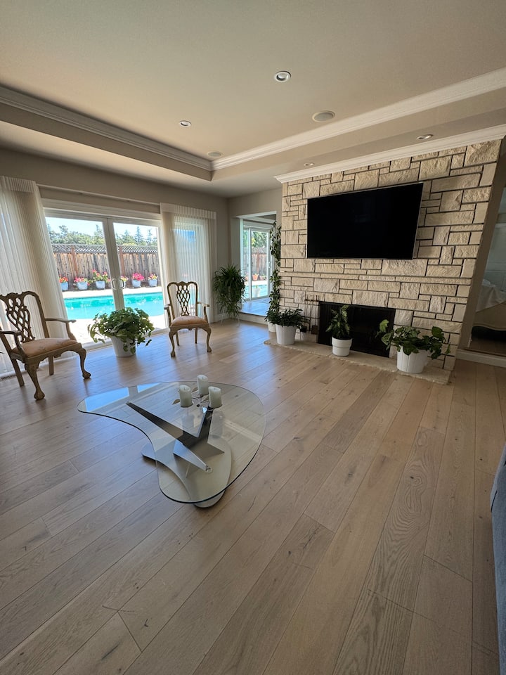 Spacious And Well-appointed Los Altos Home - Sunnyvale, CA