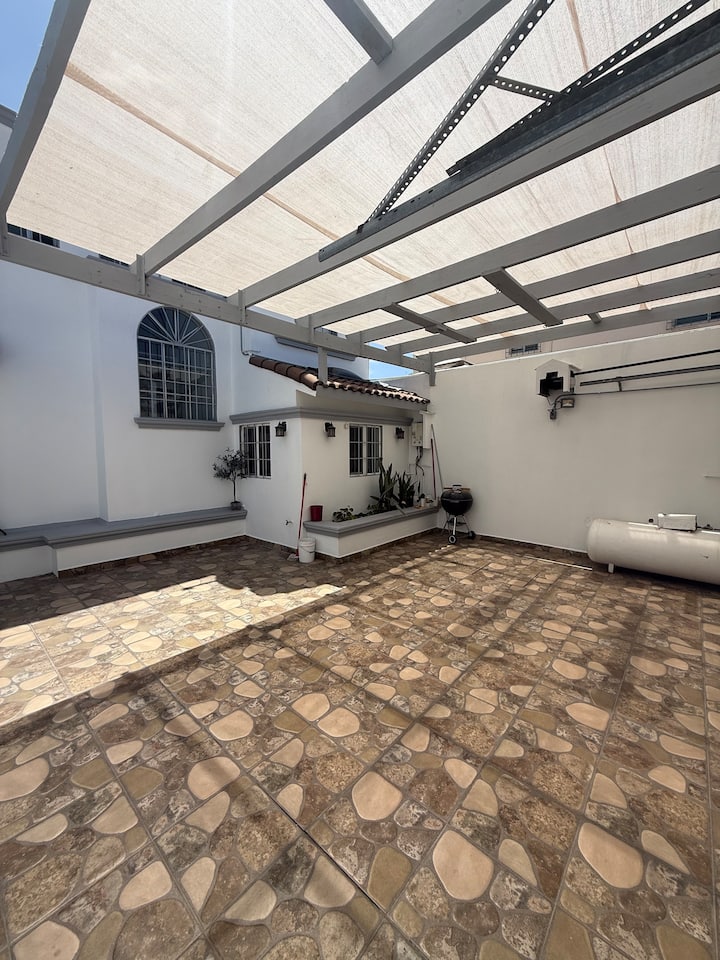Residencia Cerca De Aeropuerto, Consulado Y Garita - Tijuana