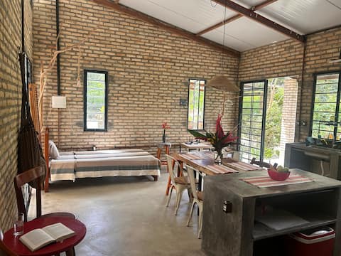 Top Airbnb: Chalet in the mountains | Fireplace and Wi-Fi | 5 km to downtown in Guaramiranga