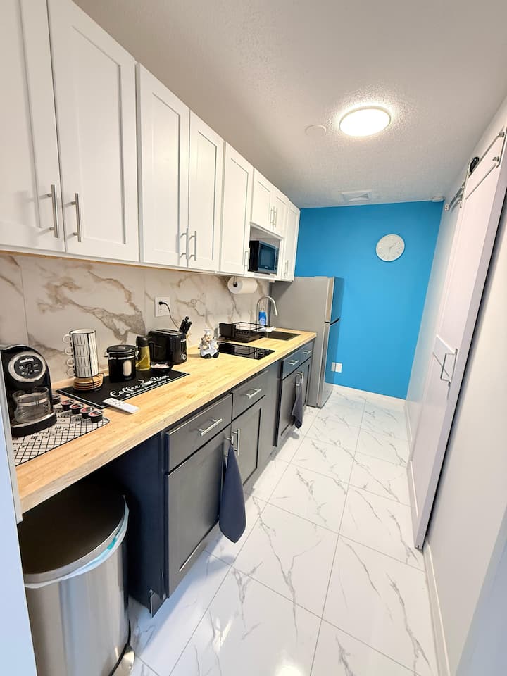Turquoise Oasis W/ Private Patio - Tampa
