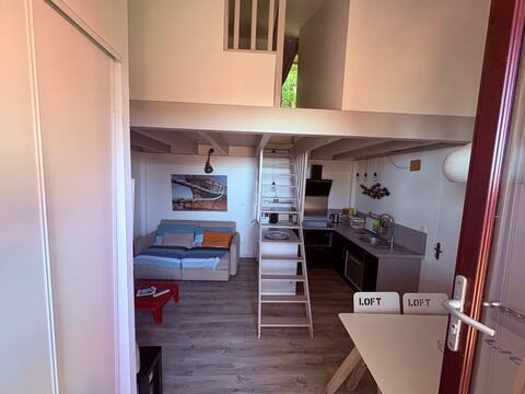 Top Airbnb: The SouthLodge Mont Saint-Clair Footbridge à Sète