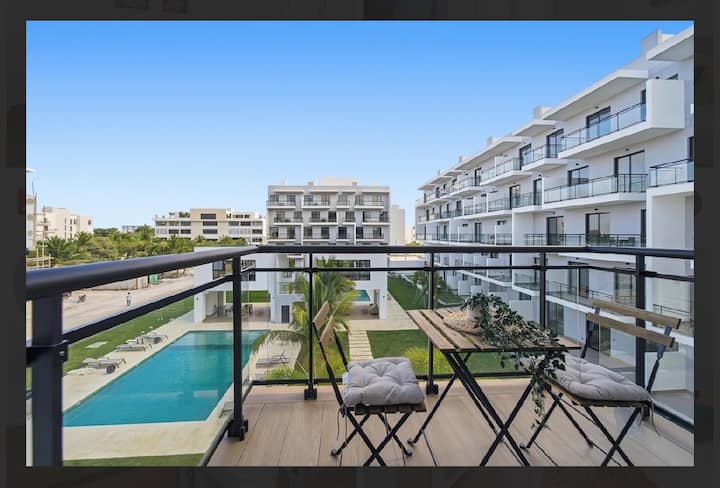 Suite With Balcony & Pool View Downtown Punta Cana - Punta Cana