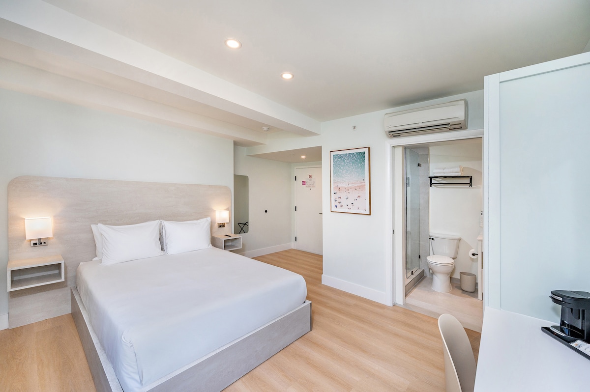 Casa Collins