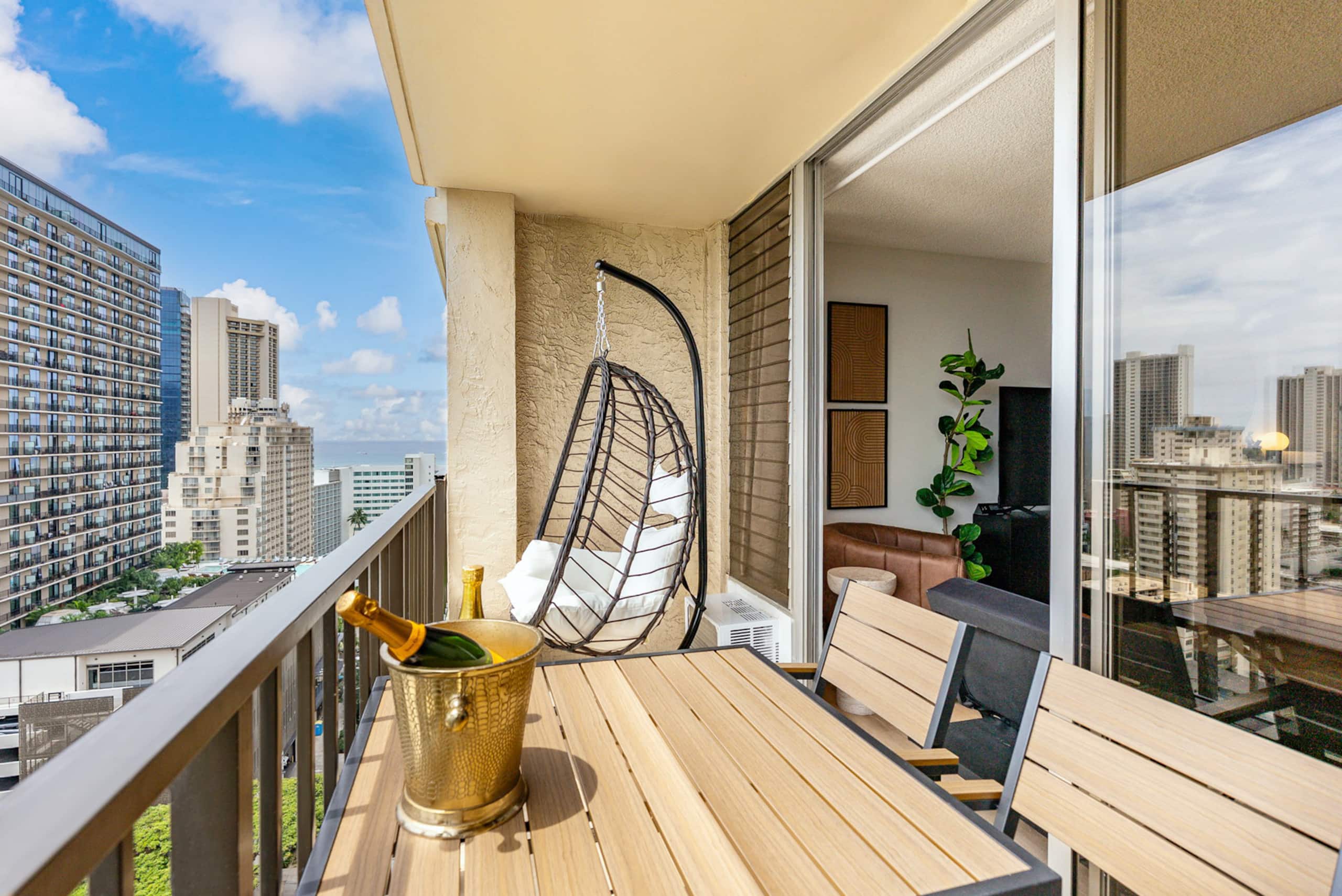 Heo + Parking + Pool + WD + Waikiki View + Luxury - Image 23