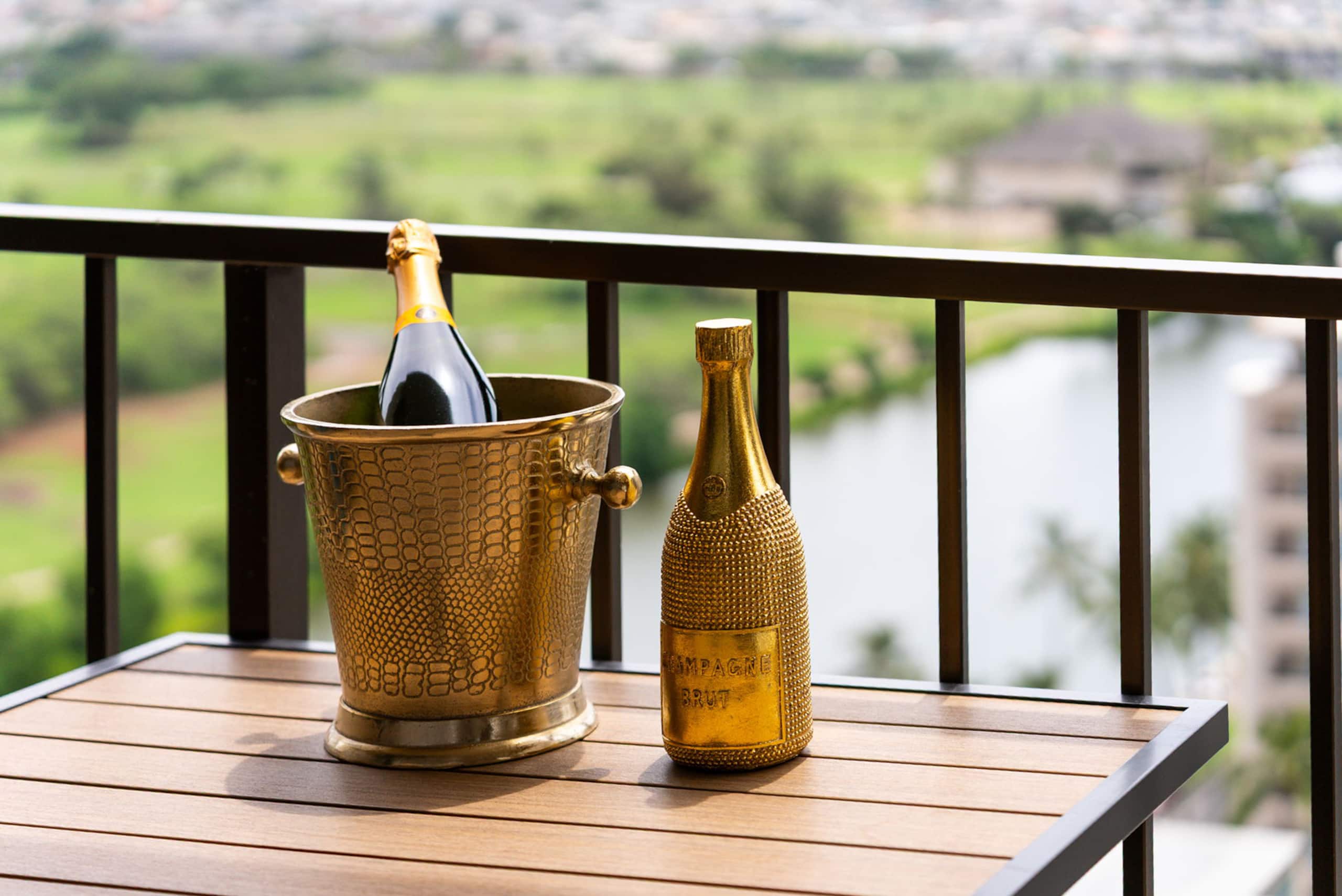 Heo + Parking + Pool + WD + Waikiki View + Luxury - Image 20