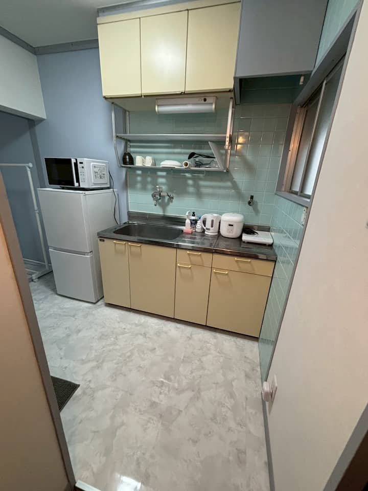ＪＲ新飯塚駅から徒歩3分！２０１！最大4名様で利用可能！ - 飯塚市