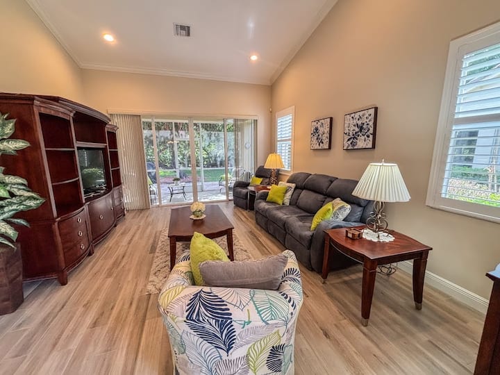 Right Direction Rentals Townhome 8137 - Port St. Lucie, FL