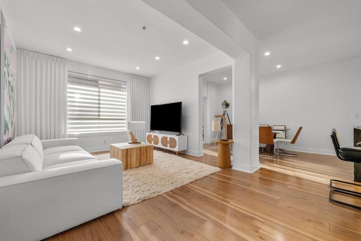 Heart Of Valencia Stay - Santa Clarita, CA
