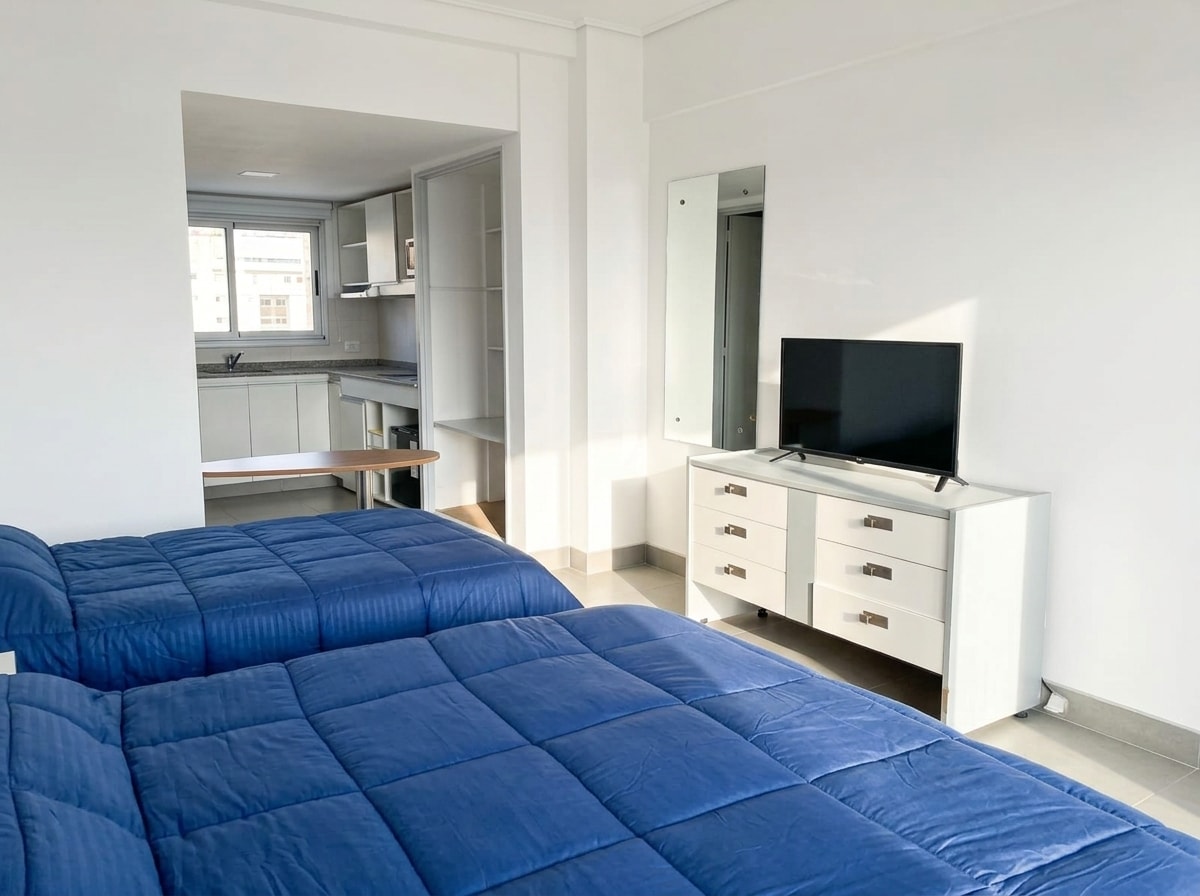 Вид на Обелиск и ресепшн 24/7