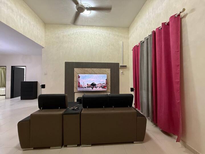Mid Guest House - Gambang