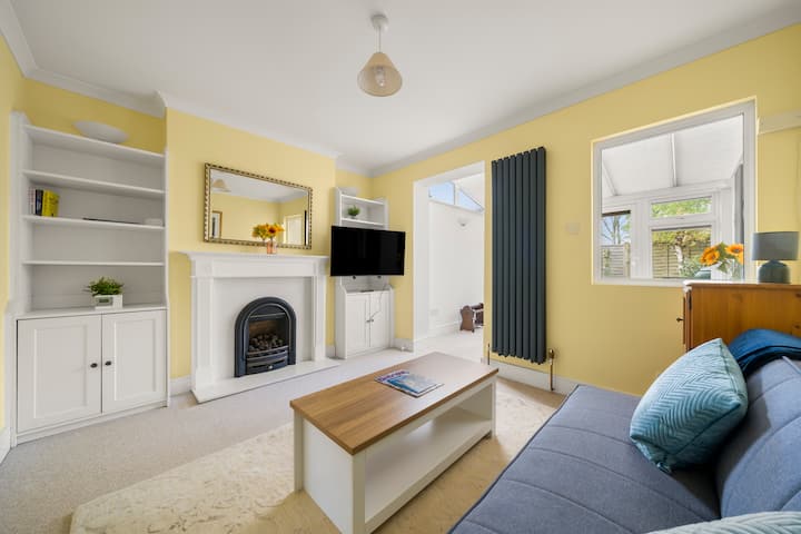 The Ditton Retreat | Sleeps 6 | Dog Friendly - Surbiton